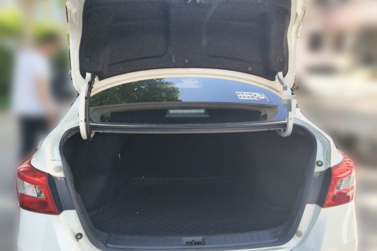 Used Nissan Sylphy 2022 Classic 1.6XE CVT Comfort Edition Trunk