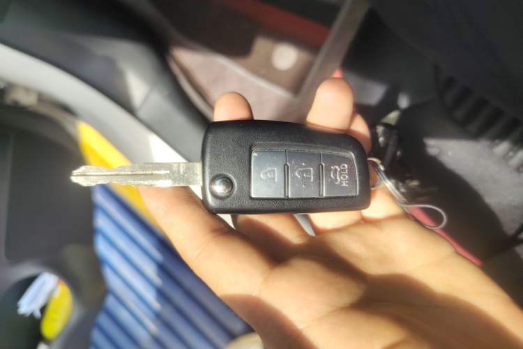 Used Nissan Sylphy 2022 Classic 1.6XE CVT Comfort Edition Vehicle Key