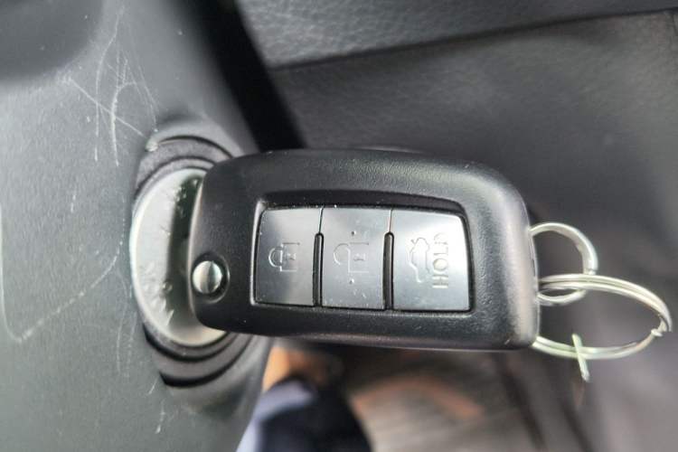 Used Nissan Sylphy 2022 Classic 1.6XE CVT Comfort Edition Vehicle Key