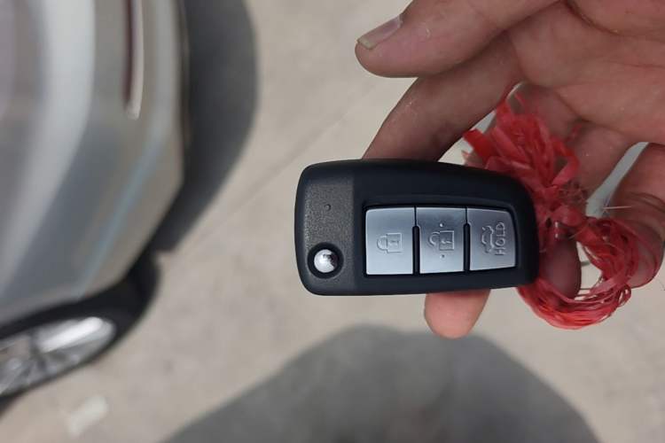 Used Nissan Sylphy 2022 Classic 1.6XL CVT Luxury Edition Vehicle Key