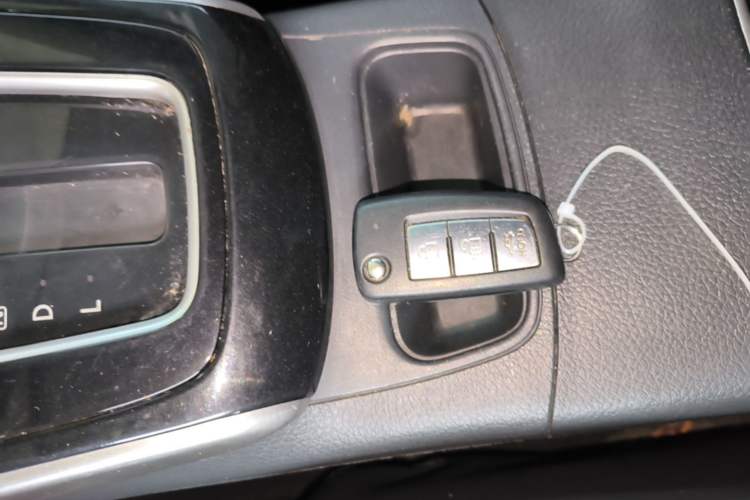 Used Nissan Sylphy 2022 Classic 1.6XL CVT Luxury Edition Vehicle Key