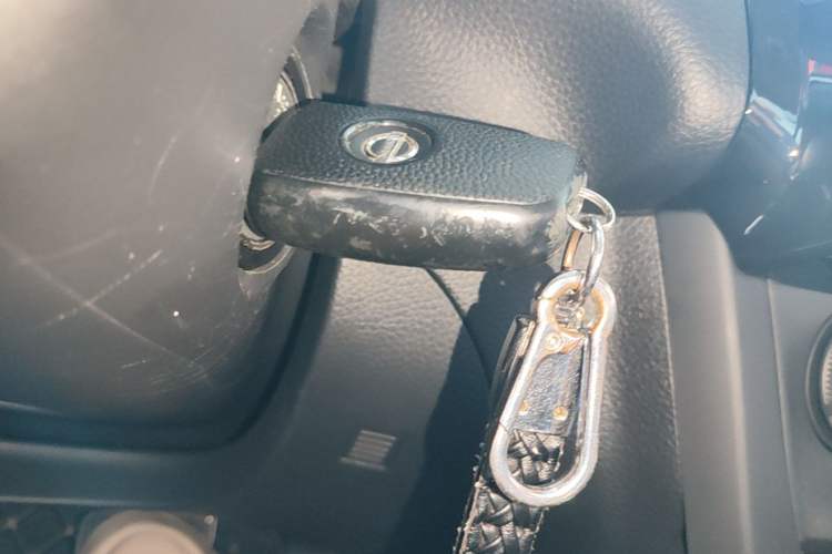 Used Nissan Sylphy 2022 Classic 1.6XE CVT Comfort Edition Vehicle Key