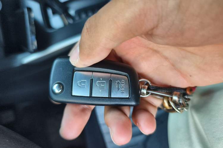 Used Nissan Sylphy 2022 Classic 1.6XE CVT Comfort Edition Vehicle Key