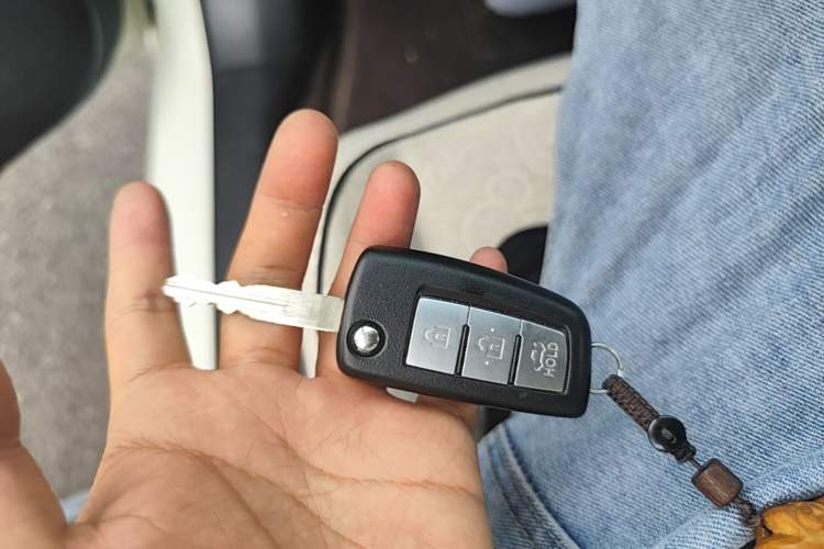 Used Nissan Sylphy 2022 Classic 1.6XE CVT Comfort Edition Vehicle Key