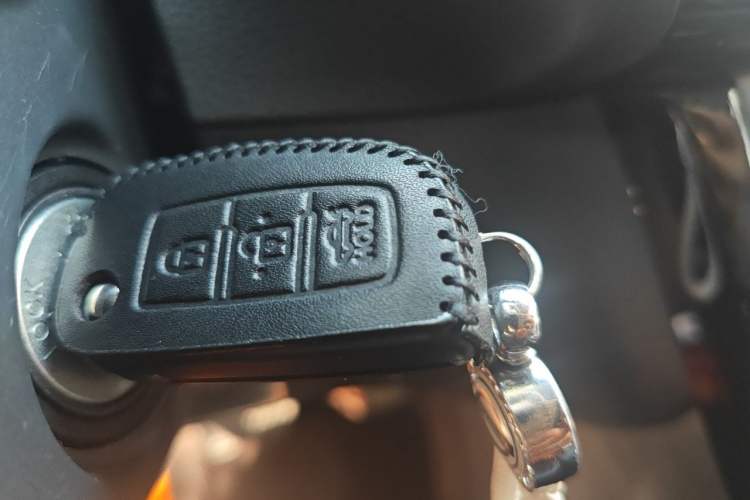Used Nissan Sylphy 2022 Classic 1.6XL CVT Luxury Edition Vehicle Key