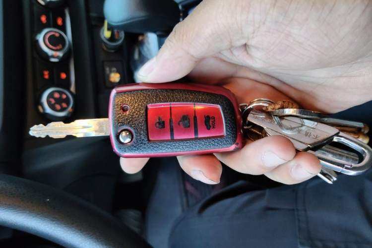 Used Nissan Sylphy 2022 Classic 1.6XE CVT Comfort Edition Vehicle Key