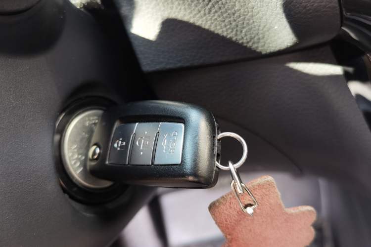 Used Nissan Sylphy 2022 Classic 1.6XL CVT Luxury Edition Vehicle Key