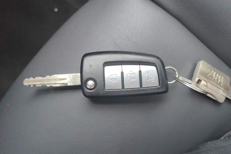 Used Nissan Sylphy 2022 Classic 1.6XE CVT Comfort Edition Vehicle Key