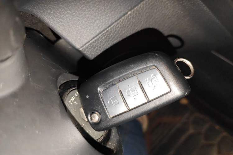 Used Nissan Sylphy 2022 Classic 1.6XE CVT Comfort Edition Vehicle Key