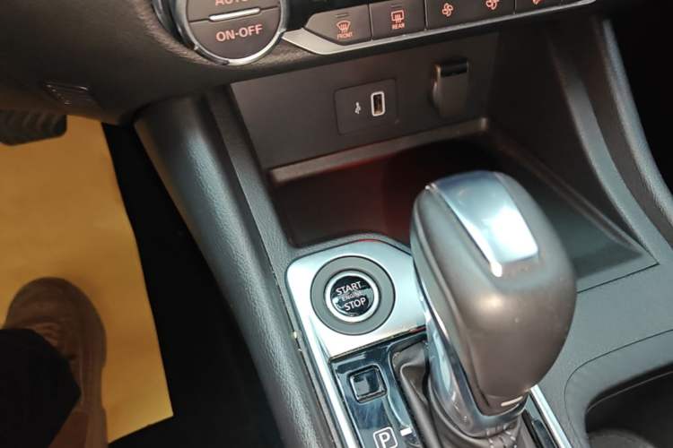 Used Nissan Sylphy 2022 1.6L XL CVT Enjoyment Edition Vehicle Key