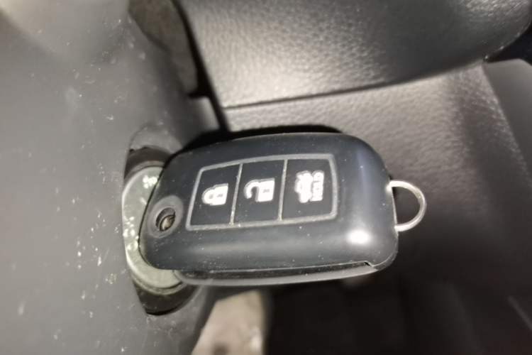 Used Nissan Sylphy 2022 Classic 1.6XE CVT Comfort Edition Vehicle Key