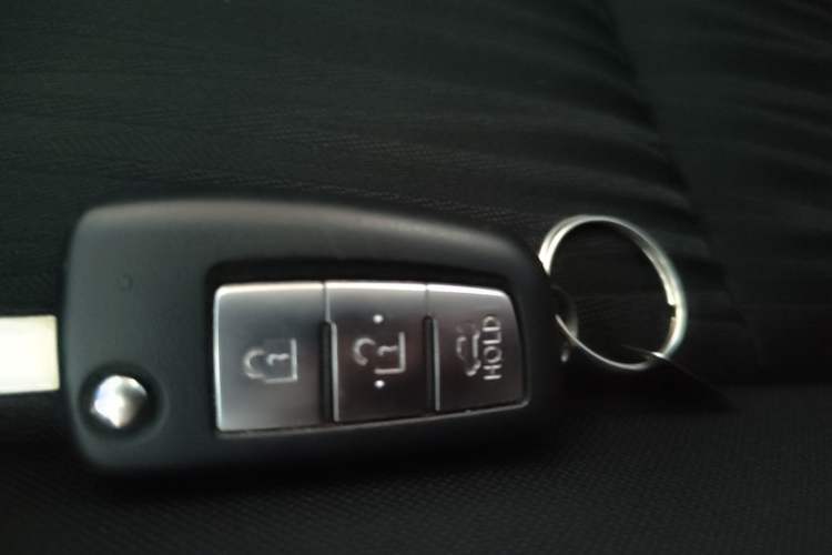 Used Nissan Sylphy 2022 Classic 1.6XE CVT Comfort Edition Vehicle Key