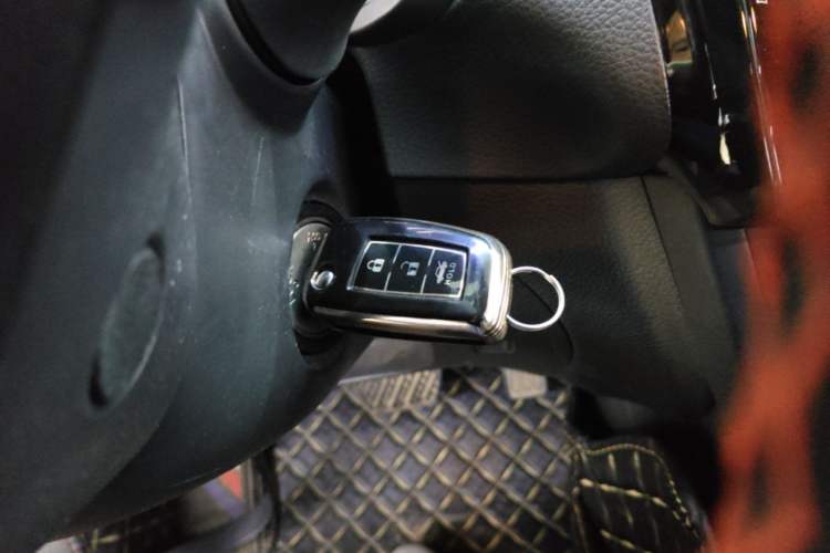 Used Nissan Sylphy 2022 Classic 1.6XE CVT Comfort Edition Vehicle Key