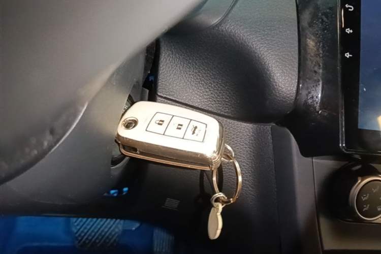 Used Nissan Sylphy 2022 Classic 1.6XE CVT Comfort Edition Vehicle Key