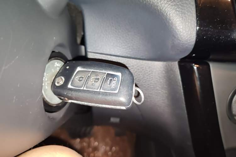 Used Nissan Sylphy 2022 Classic 1.6XL CVT Luxury Edition Vehicle Key
