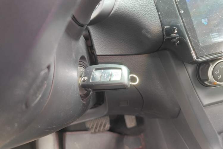 Used Nissan Sylphy 2022 Classic 1.6XE CVT Comfort Edition Vehicle Key