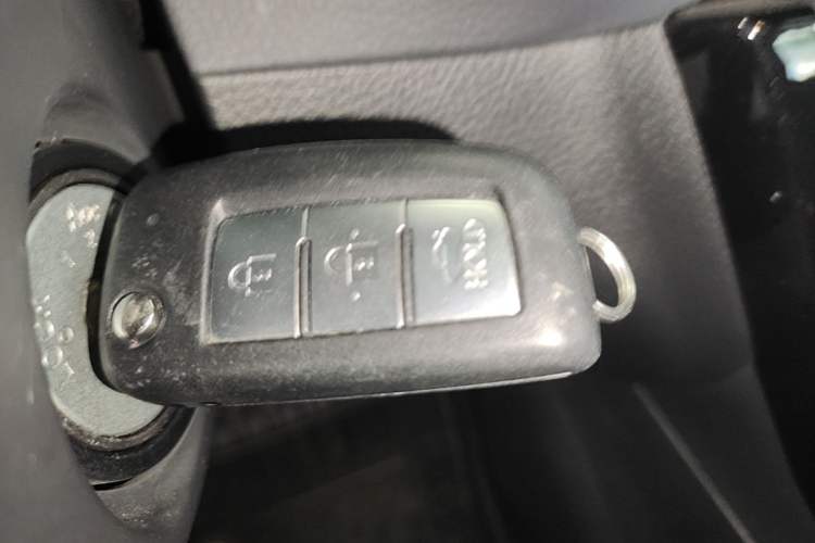 Used Nissan Sylphy 2022 Classic 1.6XL CVT Luxury Edition Vehicle Key