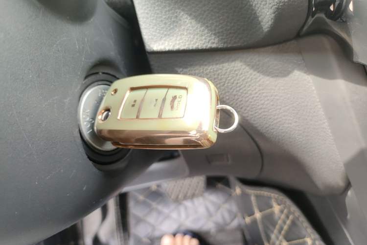 Used Nissan Sylphy 2022 Classic 1.6XE CVT Comfort Edition Vehicle Key