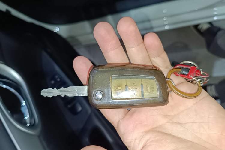 Used Nissan Sylphy 2022 Classic 1.6XE CVT Comfort Edition Vehicle Key