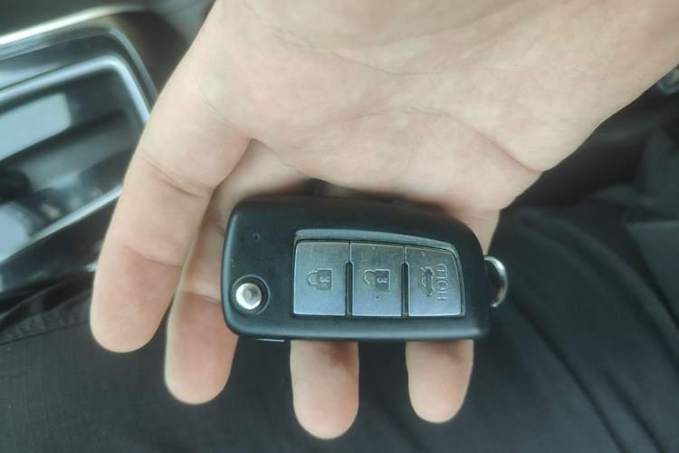 Used Nissan Sylphy 2022 Classic 1.6XL CVT Luxury Edition Vehicle Key