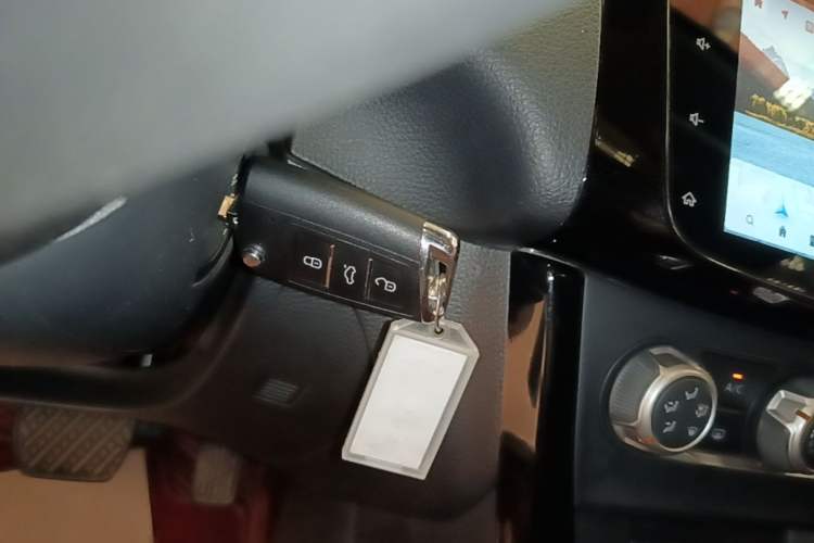 Used Nissan Sylphy 2022 Classic 1.6XL CVT Luxury Edition Vehicle Key