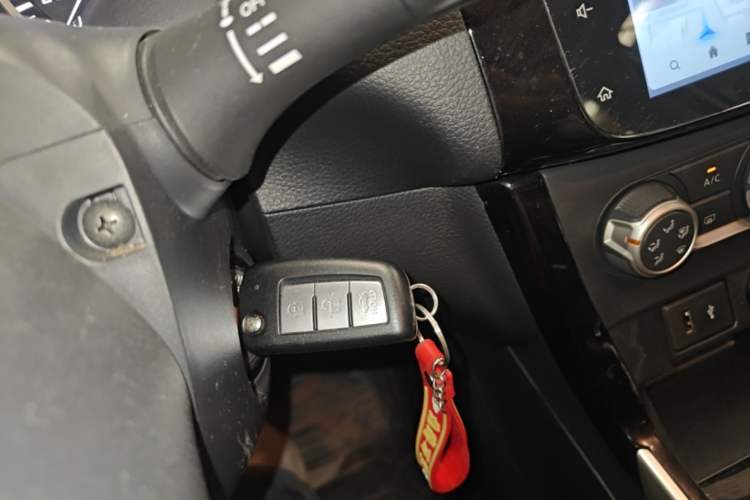 Used Nissan Sylphy 2022 Classic 1.6XL CVT Luxury Edition Vehicle Key