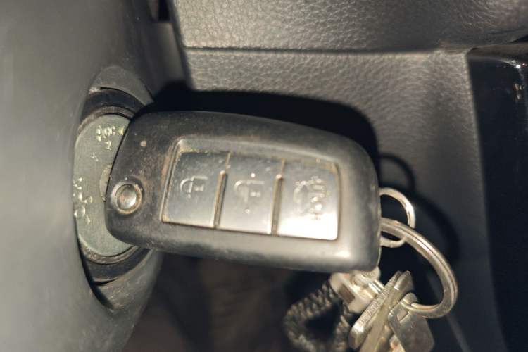 Used Nissan Sylphy 2022 Classic 1.6XL CVT Luxury Edition Vehicle Key