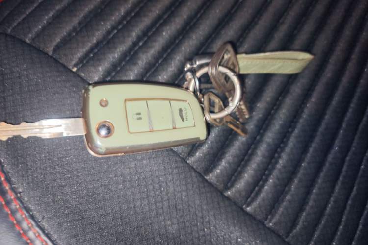 Used Nissan Sylphy 2022 Classic 1.6XE CVT Comfort Edition Vehicle Key