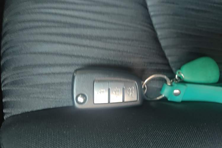 Used Nissan Sylphy 2022 Classic 1.6XE CVT Comfort Edition Vehicle Key