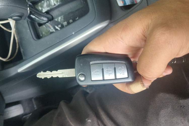 Used Nissan Sylphy 2022 Classic 1.6XE CVT Comfort Edition Vehicle Key