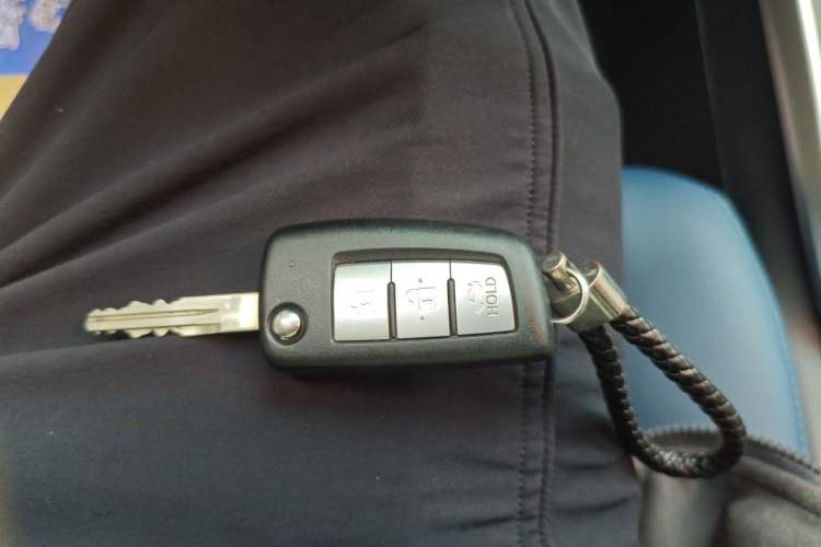 Used Nissan Sylphy 2022 Classic 1.6XE CVT Comfort Edition Vehicle Key