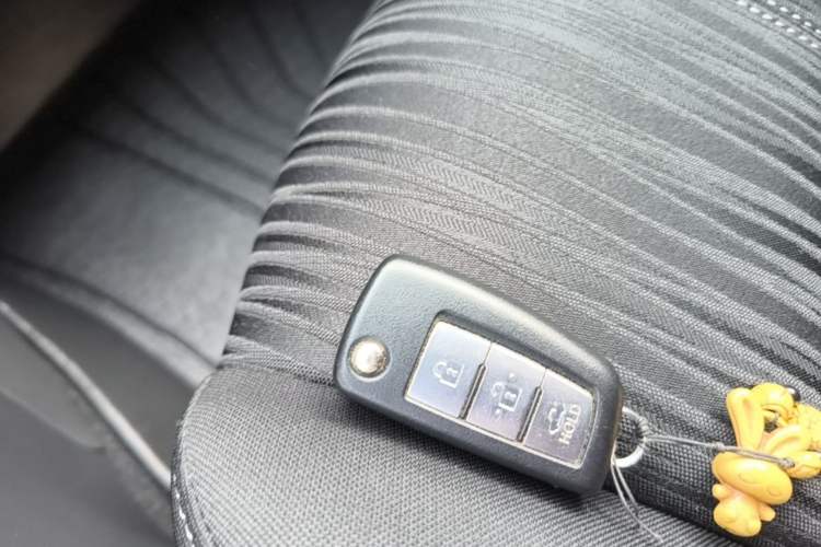 Used Nissan Sylphy 2022 Classic 1.6XE Manual Comfort Edition Vehicle Key