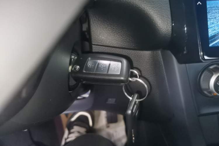 Used Nissan Sylphy 2022 Classic 1.6XE CVT Comfort Edition Vehicle Key
