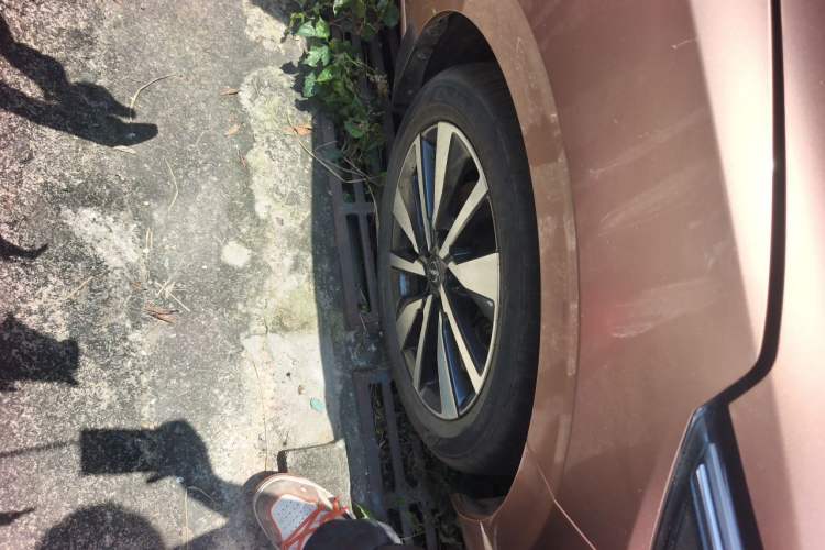 Used Nissan Sylphy 2022 Electric-Drive e-POWER Super Connect PLUS Right Front Wheel Hub