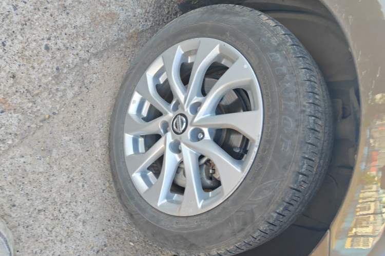 Used Nissan Sylphy 2022 Classic 1.6XL CVT Luxury Edition Right Front Wheel Hub