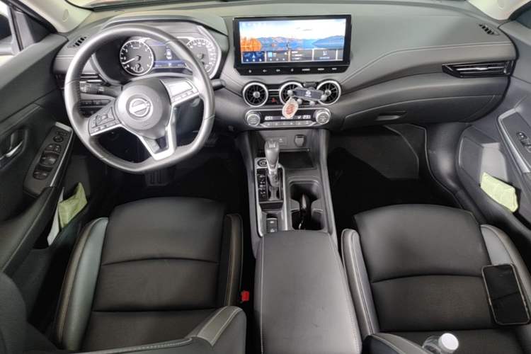 Used Nissan Sylphy 2023 Revised Version 1.6L CVT Intelligent Driving Edition Center Console