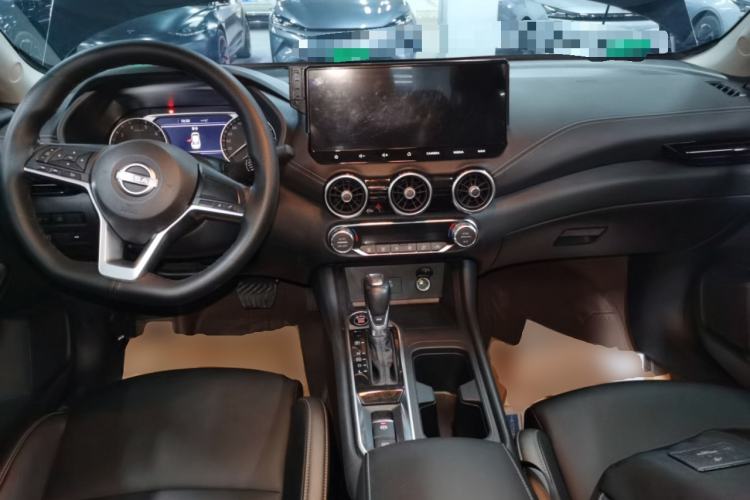 Used Nissan Sylphy 2023 1.6L CVT Enjoyment Edition Center Console
