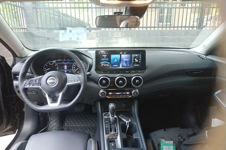 Used Nissan Sylphy 2023 1.6L CVT Enjoyment Edition Center Console