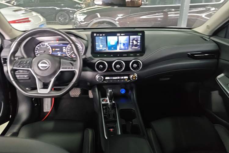 Used Nissan Sylphy 2023 1.6L CVT Enjoyment Edition Center Console