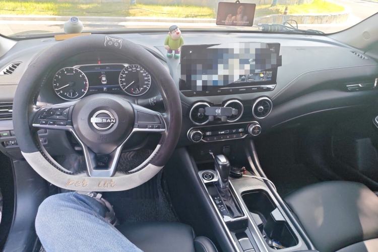 Used Nissan Sylphy 2023 1.6L CVT Enjoyment Edition Center Console