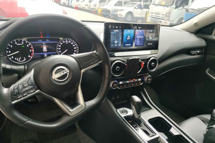 Used Nissan Sylphy 2023 1.6L CVT Enjoyment Edition Center Console