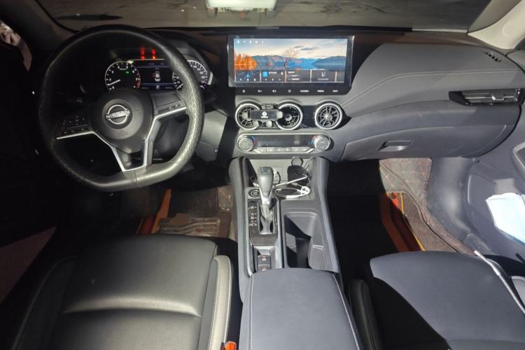 Used Nissan Sylphy 2023 Revised 1.6L CVT Enjoyment Edition Center Console