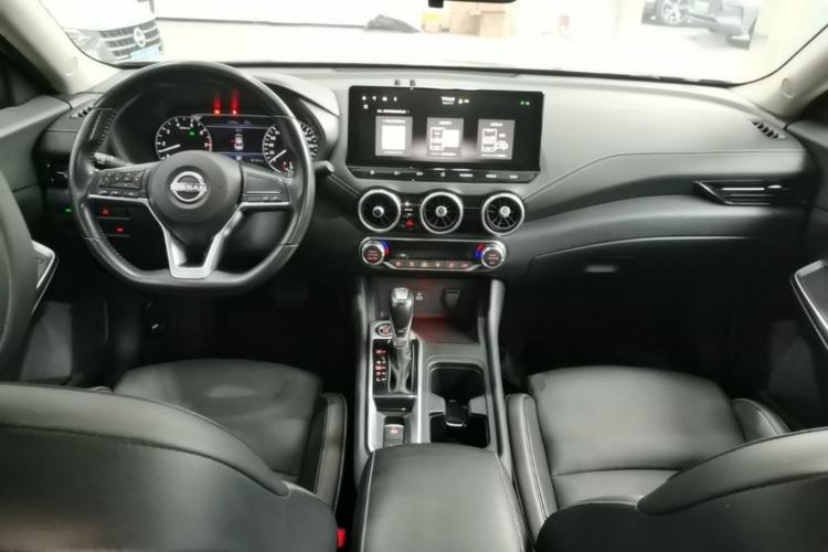 Used Nissan Sylphy 2023 1.6L CVT Enjoyment Edition Center Console