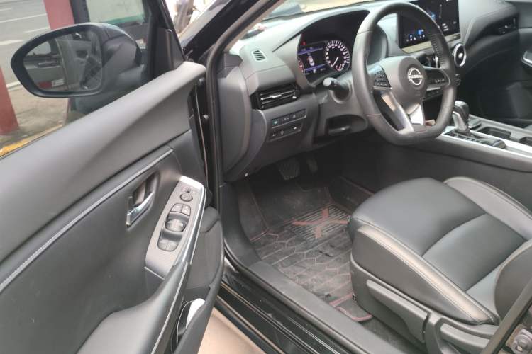 Used Nissan Sylphy 2023 1.6L CVT Enjoyment Edition Driver Seat