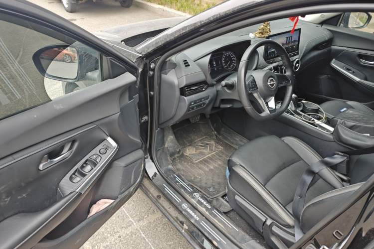 Used Nissan Sylphy 2023 1.6L CVT Enjoyment Edition Driver Seat