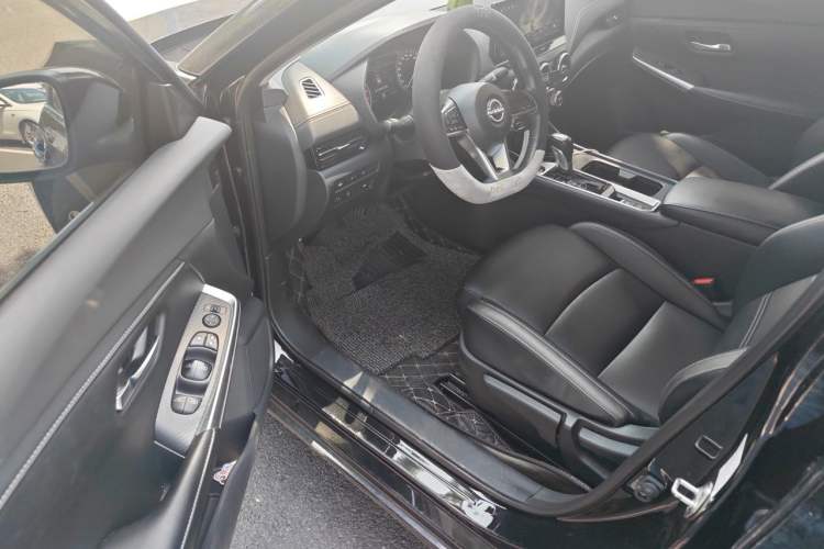 Used Nissan Sylphy 2023 1.6L CVT Enjoyment Edition Driver Seat