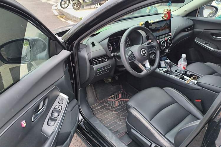 Used Nissan Sylphy 2023 1.6L CVT Enjoyment Edition Driver Seat