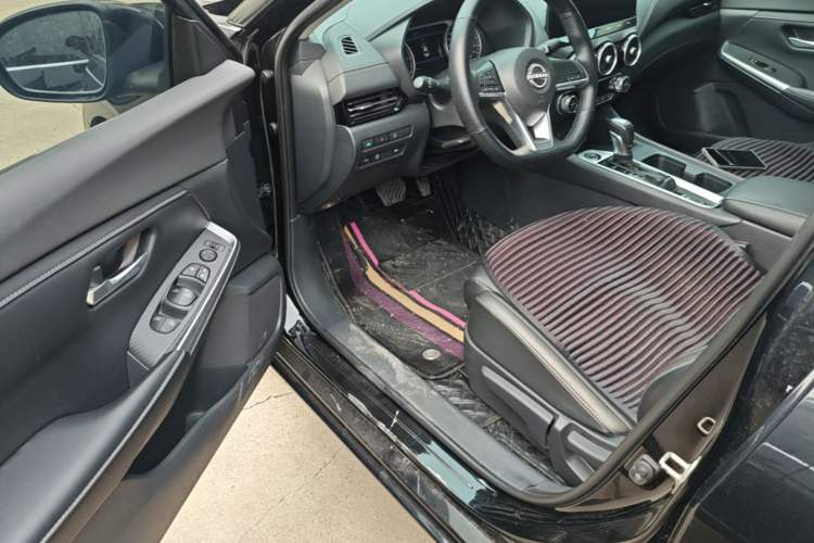 Used Nissan Sylphy 2023 1.6L CVT Enjoyment Edition Driver Seat