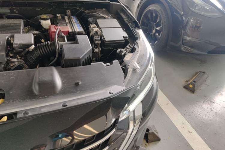 Used Nissan Sylphy 2023 Revised Version 1.6L CVT Intelligent Driving Edition Engine Bay Left