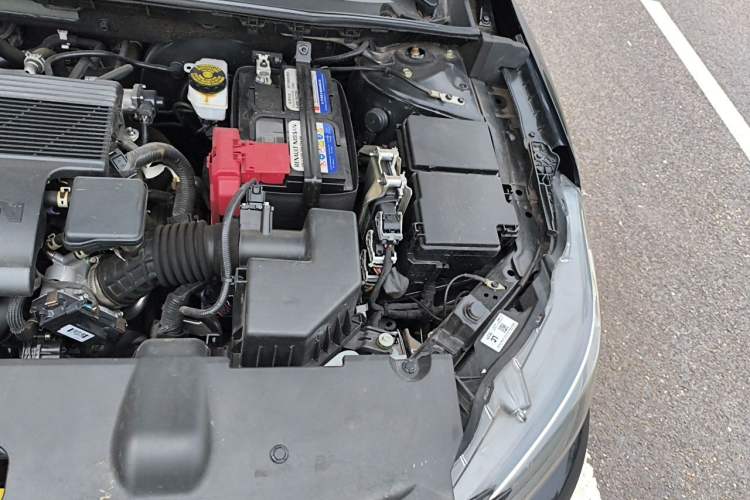 Used Nissan Sylphy 2023 1.6L CVT Enjoyment Edition Engine Bay Left
